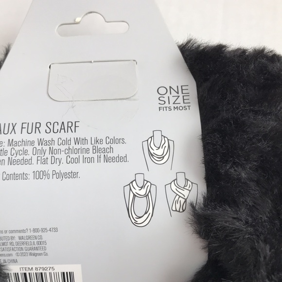 WEST LOOP FAUX FUR INFINITY SCARF - Picture 6 of 6